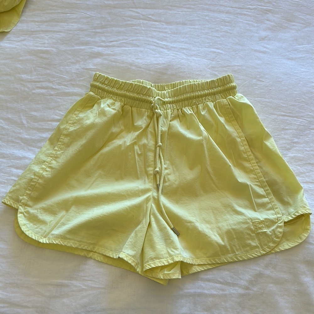 ENVT yellow set. Women’s Small​​​​​​​​ - Picture 8 of 11